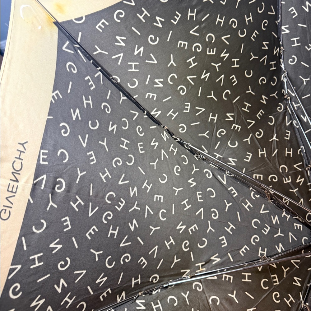 Vintage Givenchy Designer Umbrella Wooden Handle Logo - Picture 5 of 12